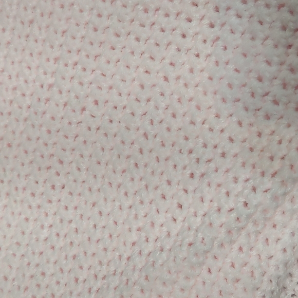 HANDMADE Soft Pink Baby Blanket - Picture 2 of 2